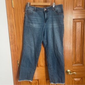 1822 Denim Straight Leg Jeans